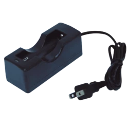 Chargeur Accu LI-Ion 18650 BIGBLUE - Accessoire de Plongée Éclairage Haut de Gamme