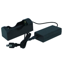 Chargeur Accu LI-Ion 18650X4 BIGBLUE - Accessoire de Plongée Éclairage Haut de Gamme