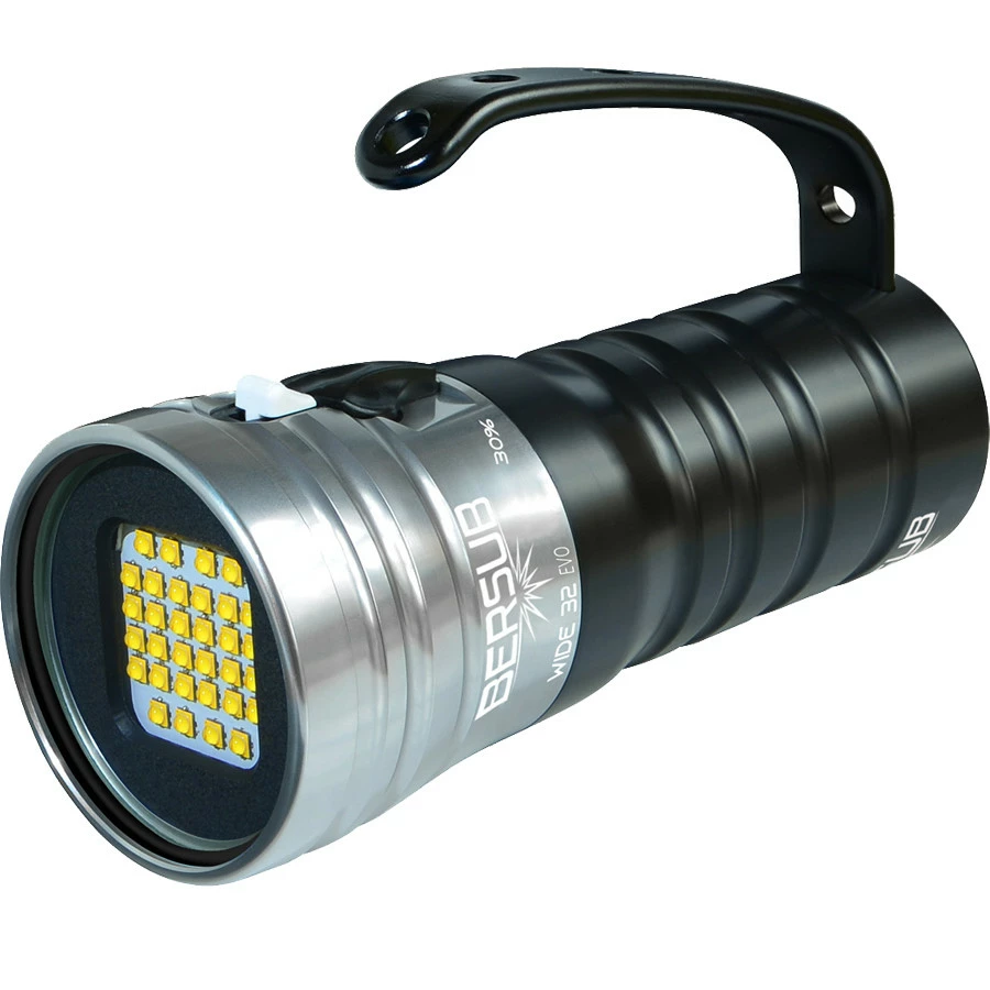 Phare WIDE 32 EVO Li BERSUB - Lampe de Plongée LED Puissante et Rechargeable – Image 3